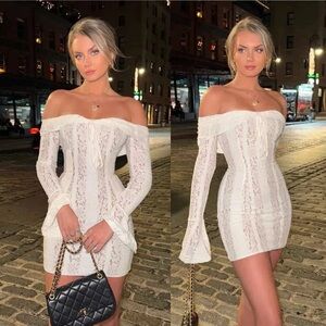 House of CB Sadie Vintage Cream Floral Lace Off Shoulder Mini Dress NWOT Size XS